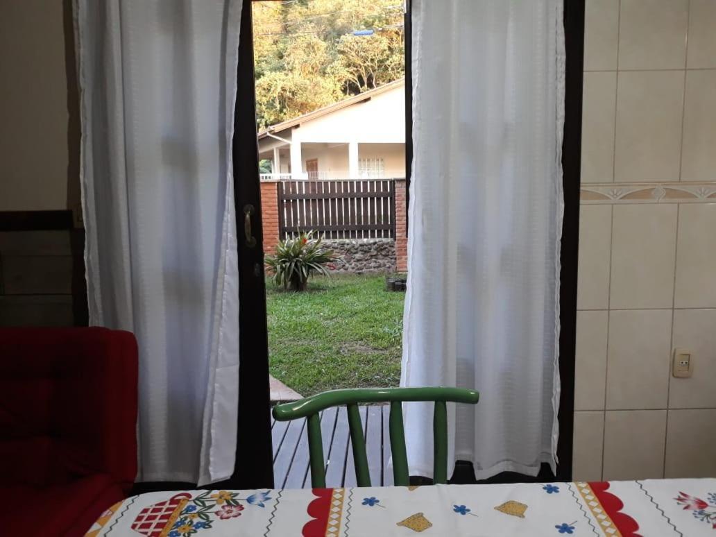 Residencial Do Cadinho Apartment Пинхейра Екстериор снимка